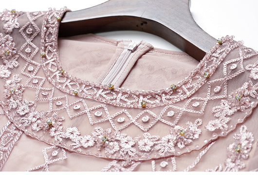 Vestido Slim Fit Elegante con Detalles Diamante - Image 5