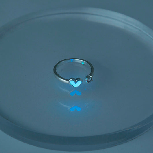 Anillo Ajustable Corazón Abierto Luminiscente - Image 2
