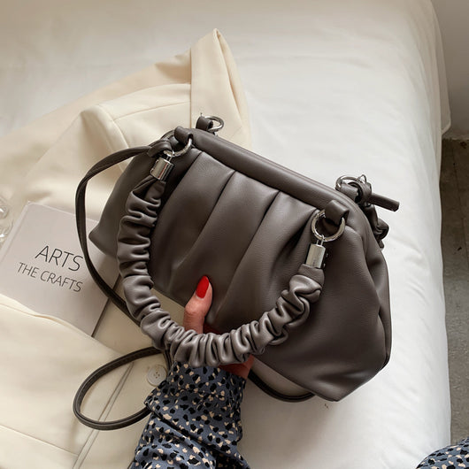 Bolsa Mensajero de Hombro Minimalista y Versátil - Image 4