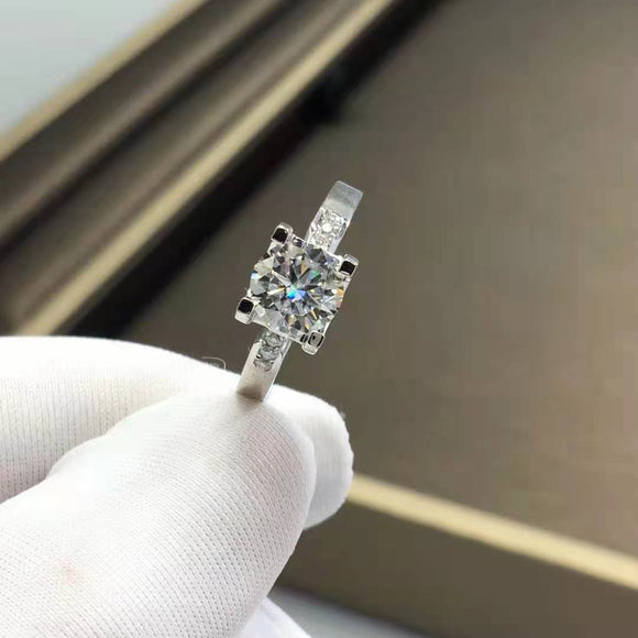 Anillo para Mujer con Moissanita D Color VVS