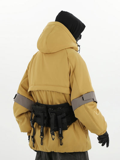 Abrigo Acolchado para Hombre con Capucha y Detalles en Contraste - Image 5