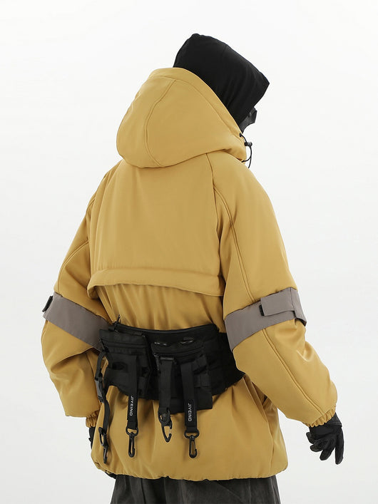 Abrigo Acolchado para Hombre con Capucha y Detalles en Contraste - Image 5