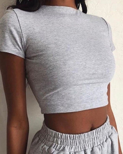 Conjunto Deportivo Ajustado para Mujer - Diseño Elegante y Versátil - Image 4