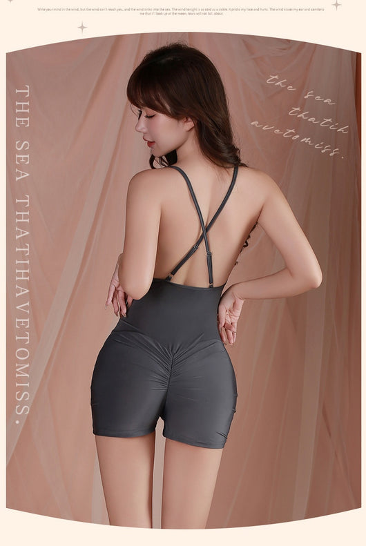 Jumpsuit Ajustado Escotado con Tirantes - Image 17
