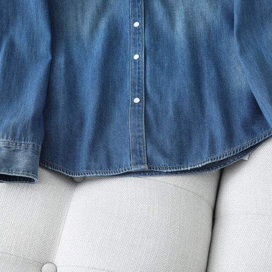 Camisa Denim Retro Suave con Bolsillos Dobles y Diseño Desgastado - Image 8
