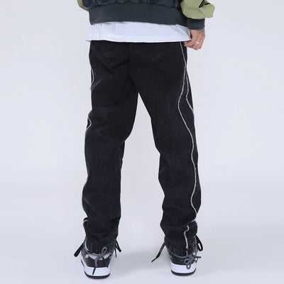 Jeans para Hombre con Bolsillos Decorados y Orilla Deshilachada - Image 3