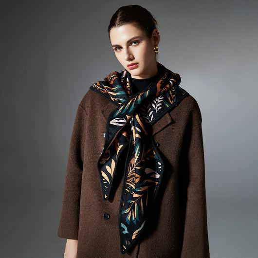 Chal Triangular Jacquard Hojas de Otoño Estilo Europeo