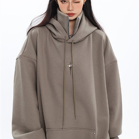Sudadera con Capucha de Diseño Metálico