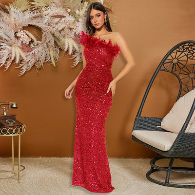 Vestido de Noche Sexy con Lentejuelas y Plumas - Diseño Elegante para Eventos - Image 9