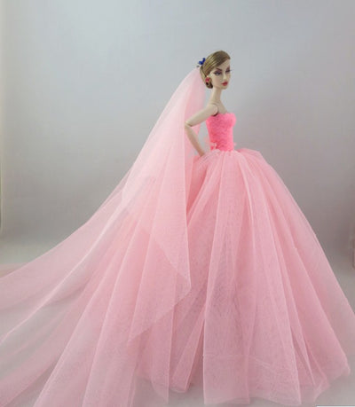 Vestido de Novia con Falda Voluminosa y Velo - Image 18