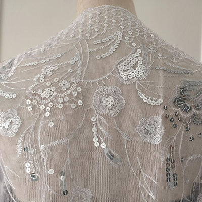 Chal de Gala Elegante con Lentejuelas y Borlas para Novia - Image 38