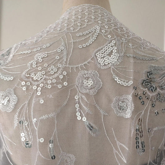 Chal de Gala Elegante con Lentejuelas y Borlas para Novia - Image 38