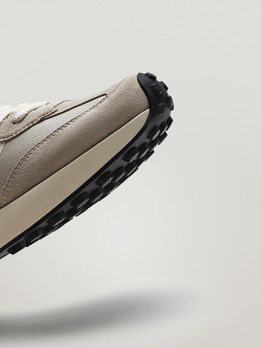 Tenis Casuales para Mujer con Plataforma, Punta Redonda y Cordones en Cuero - Image 16