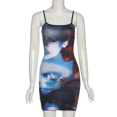 Vestido Moderno con Riñonera Integrada - Image 10