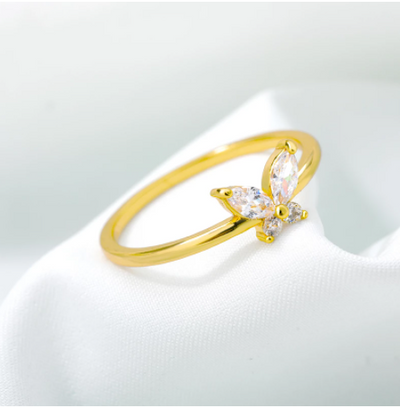 Anillo de Mariposa Chapado en Oro con Circonia Cúbica - Image 9