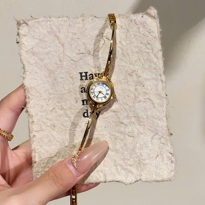Reloj de Pulsera Minimalista para Mujer con Banda Fina - Image 8