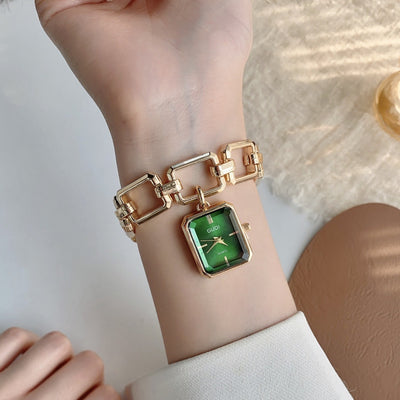Reloj Cuadrado Elegante para Mujer con Dije y Pulsera Decorativa - Image 20