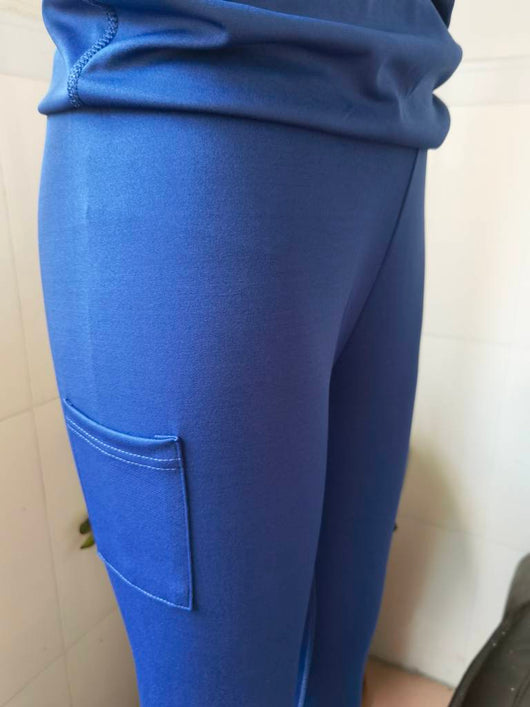 Leggings Capri Deportivos con Falda y Bolsillos para Mujer - Image 19