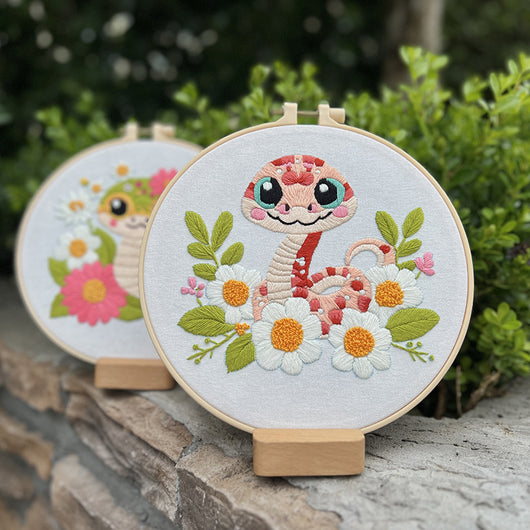 Cuadro Decorativo Infantil de Serpientes Animadas para Sala de Estar - Image 12