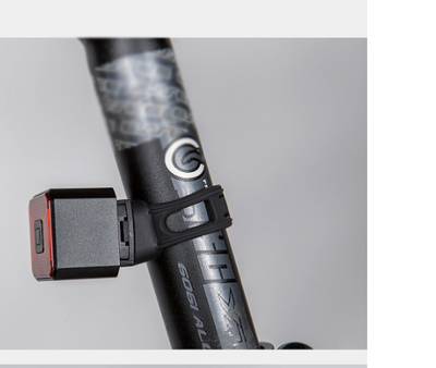 Luz Trasera LED Recargable USB para Bicicleta de Ruta - Image 7