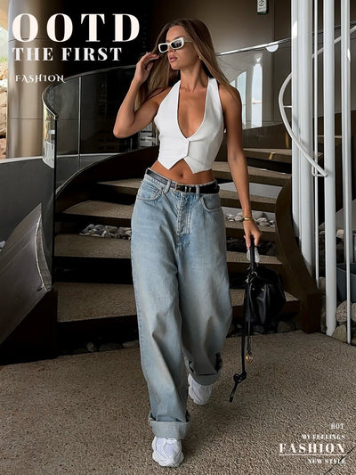 Top Halter Escotado de Color Liso - Diseño Atrevido y Versátil - Image 27
