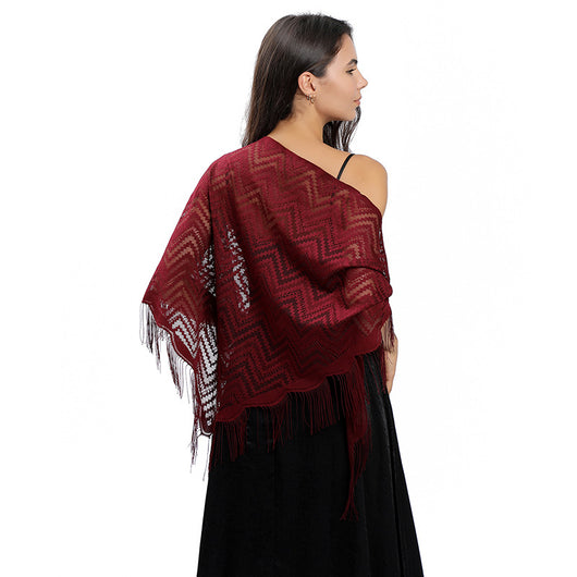 Vestido de Noche con Capa de Encaje y Escote Triangular - Image 42