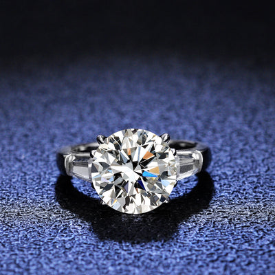 Anillo de Plata S925 con Moissanita de 5 Quilates y Cuatro Garras Clásicas - Image 2