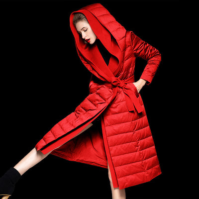 Chaqueta Acolchada con Capucha y Parches de Encaje para Mujer - Image 4