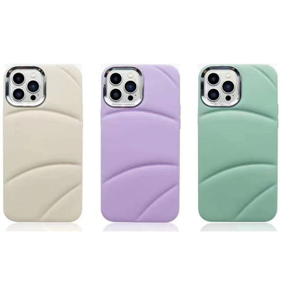 Funda de Teléfono de Silicona Mate con Inyección de Aceite Líquido - Image 3