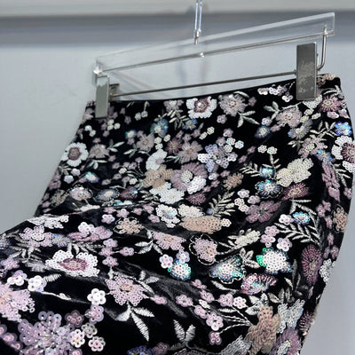 Vestido Corto con Bordado de Lentejuelas y Short Interior Diseño Nicho - Image 16