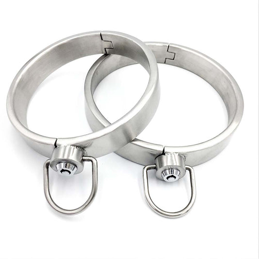 Collar de Acero Inoxidable con Sistema de Cierre de Seguridad para uso en Ecuador