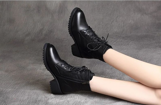 Botas Cortas de Cuero y Terciopelo Estilo Británico con Tacón Grueso - Image 18
