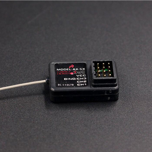 Auto Todoterreno RC de 3 Canales con Control Remoto Profesional - Image 5