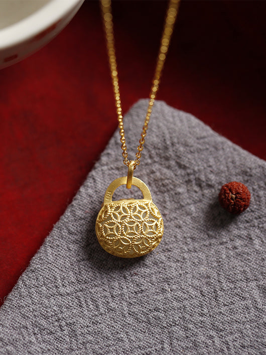 Colgante de Plata Esterlina con Jade Hetian para Mujer - Little Silversmith - Image 8