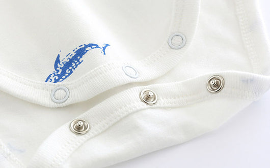 Traje Formal Niño Estampado Ballena con Tirantes y Pajarita - Image 3