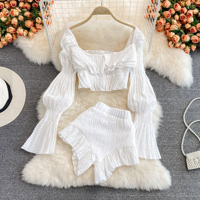 Conjunto de Dos Piezas: Blusa Escote Cuadrado y Shorts Estilo Francés