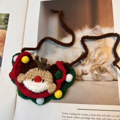 Set Navideño para Mascotas: Calcetines, Guantes, Bufanda y Babero Reno - Image 12