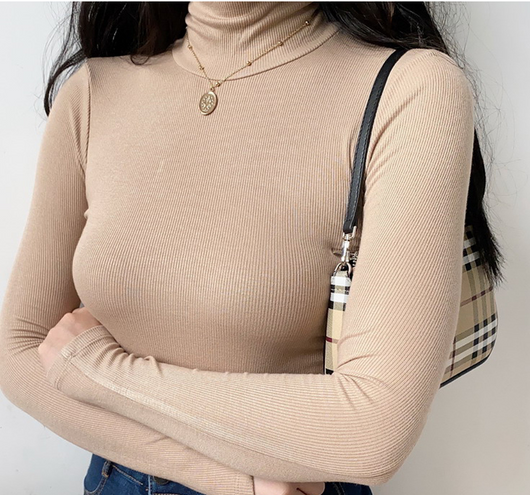 Blusa Básica Cuello Alto Versátil y Cómoda - Image 13