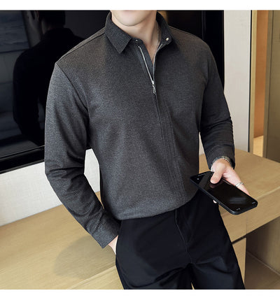 Camisa Manga Larga Ajustada con Diseño de Cierre y Rayas Elásticas - Image 11