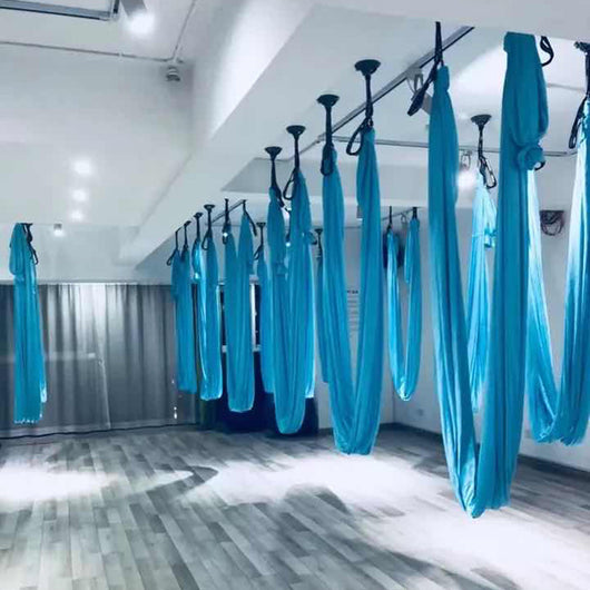 Hamaca de Yoga Elástica de Tela Resistente - Una Pieza Versátil - Image 4