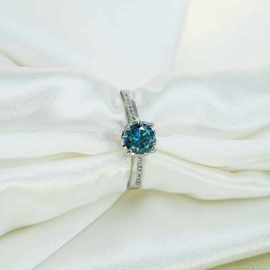 Anillo de Moissanita para Mujer en Cuatro Colores - Image 12