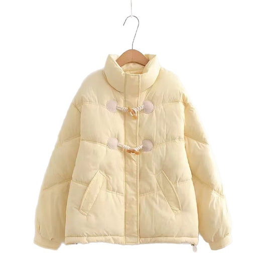 Abrigo Corto de Invierno con Cuello Alto y Botones de Madera - Image 4