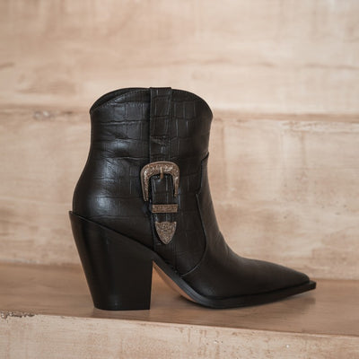 Botines de Tacón Grueso con Hebilla Metálica Puntiada - Image 3
