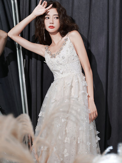 Vestido Elegante para Anfitriona de Gala Ejecutiva - Image 9