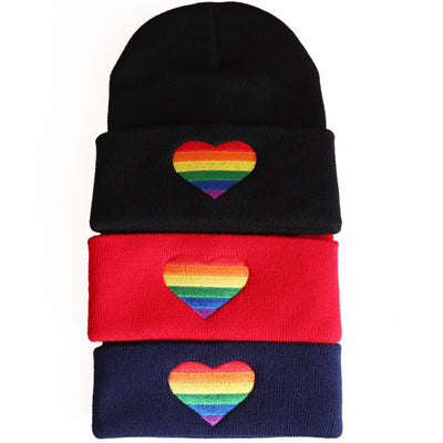 Gorro Tejido con Bordado Love Colorido para Hombres y Mujeres LGBTQ+ - Image 9