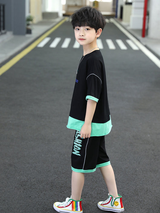 Conjunto Infantil Estampado de Dos Piezas - Image 13