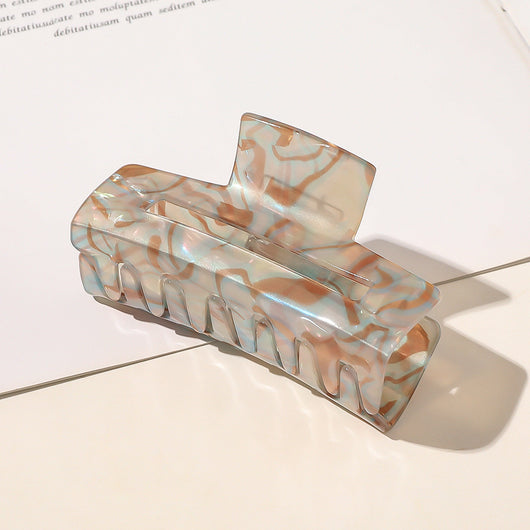 Pinzas para Cabello de Aleación Dorada con Diseño Geométrico Calado - Image 33