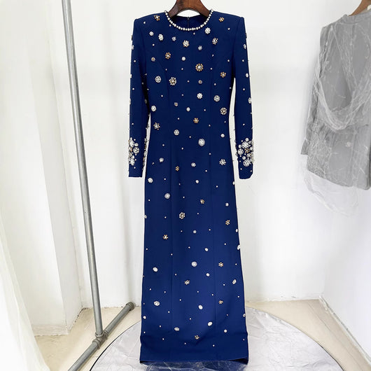 Vestido Largo Slim con Pedrería y Detalles de Alta Costura - Image 3
