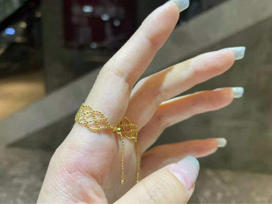 Anillo Ajustable de Encaje en Oro Amarillo 18K para Mujer - Image 8