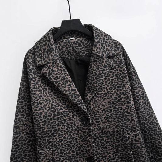 Abrigo Suelto Estampado Animal Print en Mezcla de Telas - Image 2